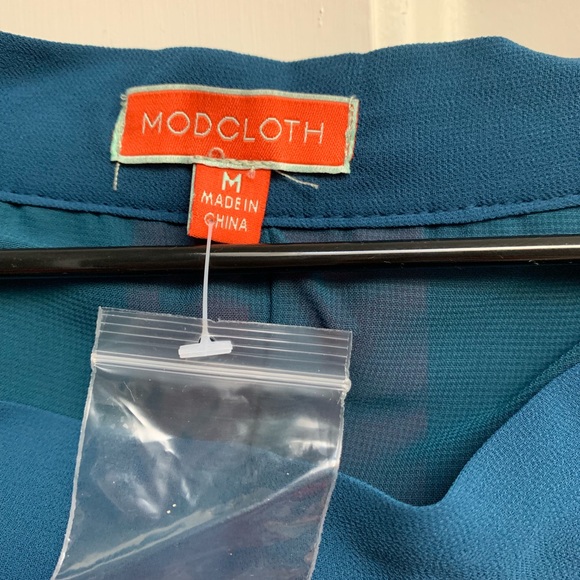 Modcloth Pleated Chiffon Midi Skirt in Colorblock - Picture 6 of 8